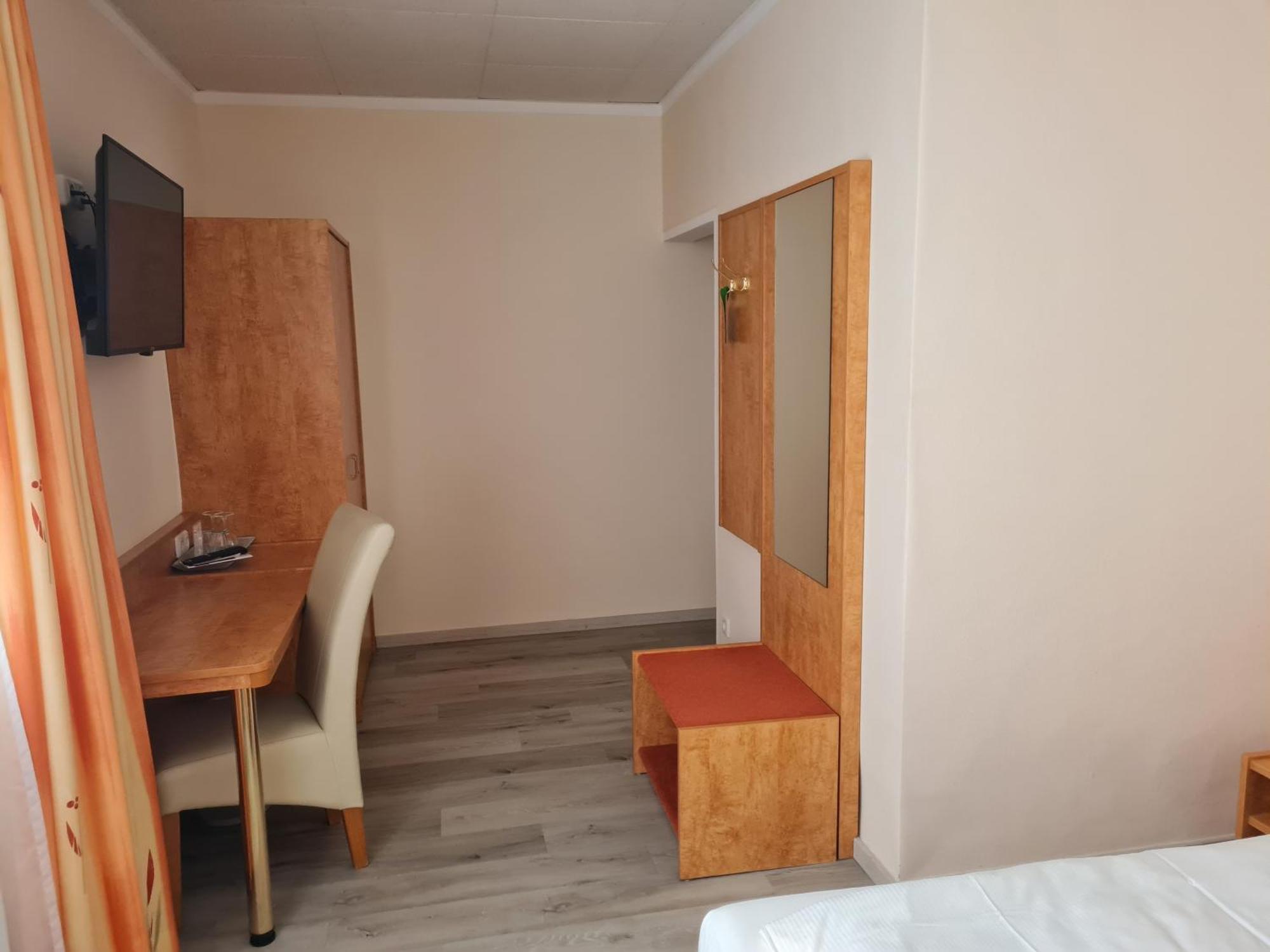 Hotel Stadt Витценхаузен Екстериор снимка